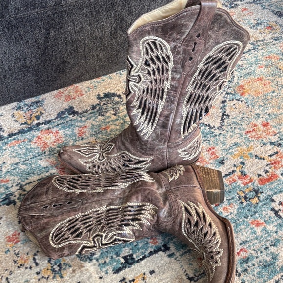 Western Cowboy Boots with Cross Design - Picture 3 of 7